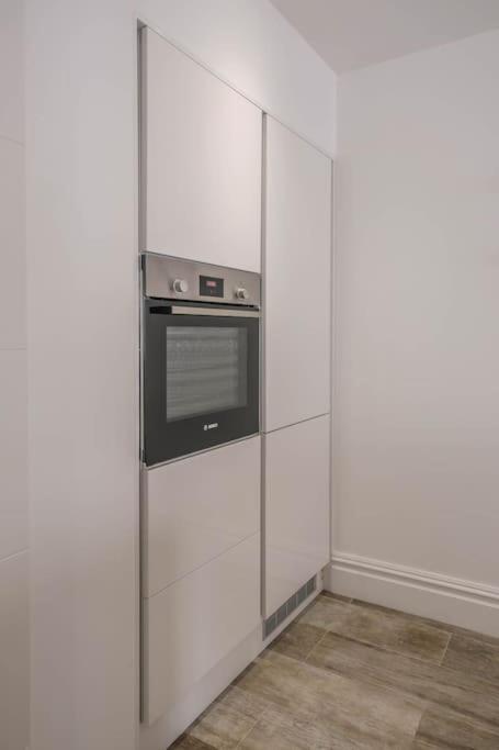 Summer Breeze Apartment, In The Historic Centre Of Lagos Luaran gambar