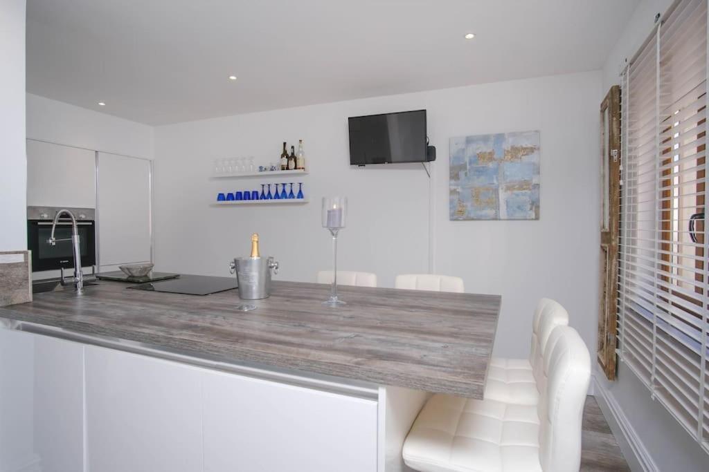 Summer Breeze Apartment, In The Historic Centre Of Lagos Luaran gambar